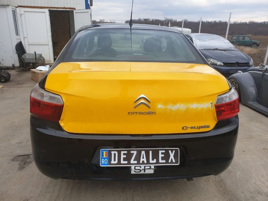 Dezmembrez Citroen C-Elysee