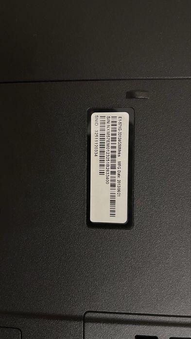 Продам ноутбук Acer Aspire E1-576G. Клавиатура и мышь в подарок!