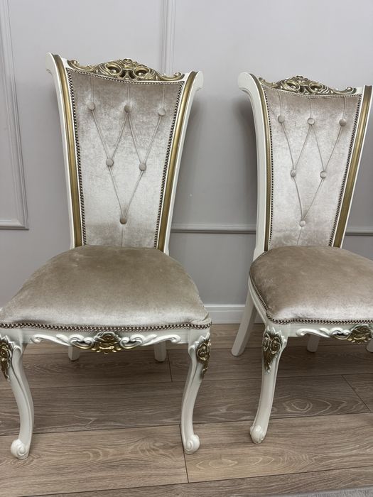 продам стол и стулья