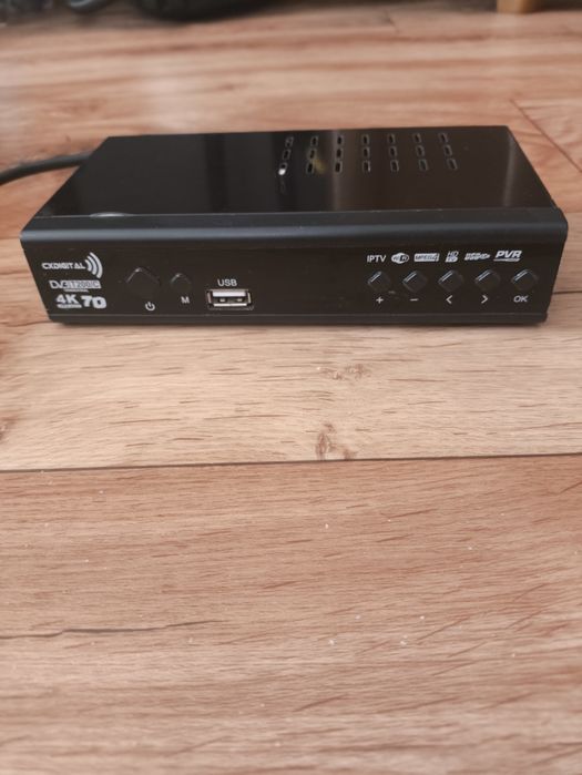 Продам приемник телевизионный