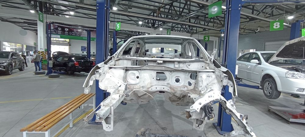 Cobalt kuziv sotiladi srochni 2016 4 ta eshik tom bagaj butun