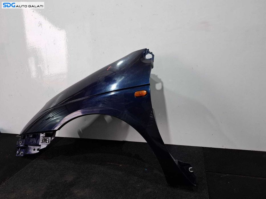Aripa Stanga Fata Renault Scenic 1 1997 - 2003 Culoare NV472 Cod 7700422175 [L4724]