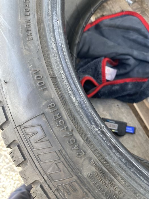 245/45/18 Мишелин Зимни Run Flat