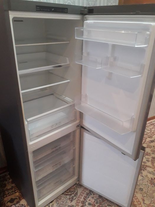 Продам холодильник