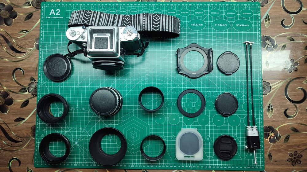 Pentacon SIX + 80 мм.  + аксессуары