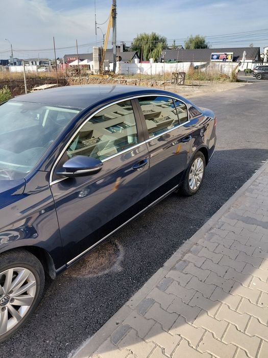 VOLKSWAGEN Passat 2011 — imagine 2
