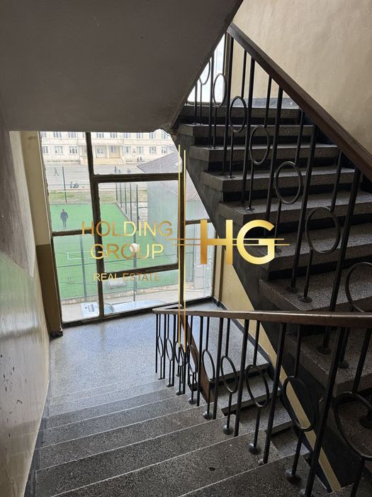 Продава се Четиристаен апартамент в Добрич, Център - 100 кв.м за 1240 €/кв.м - Снимка #10