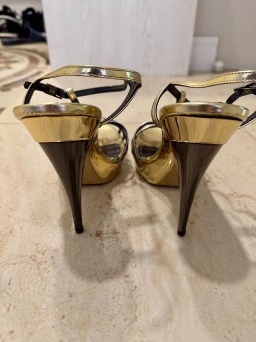 Dolce & Gabbana обувки