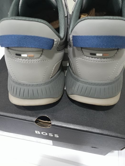 Маратонки BOSS 42 номер