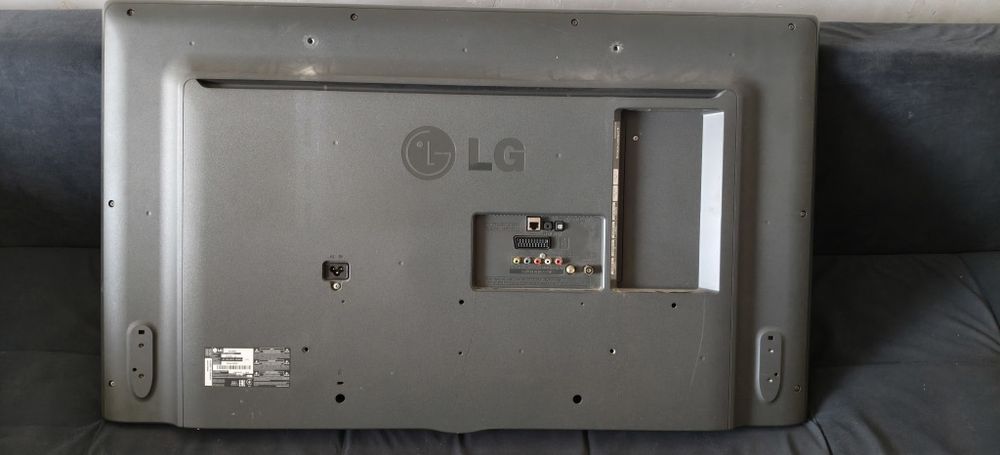 LG телевизор продам