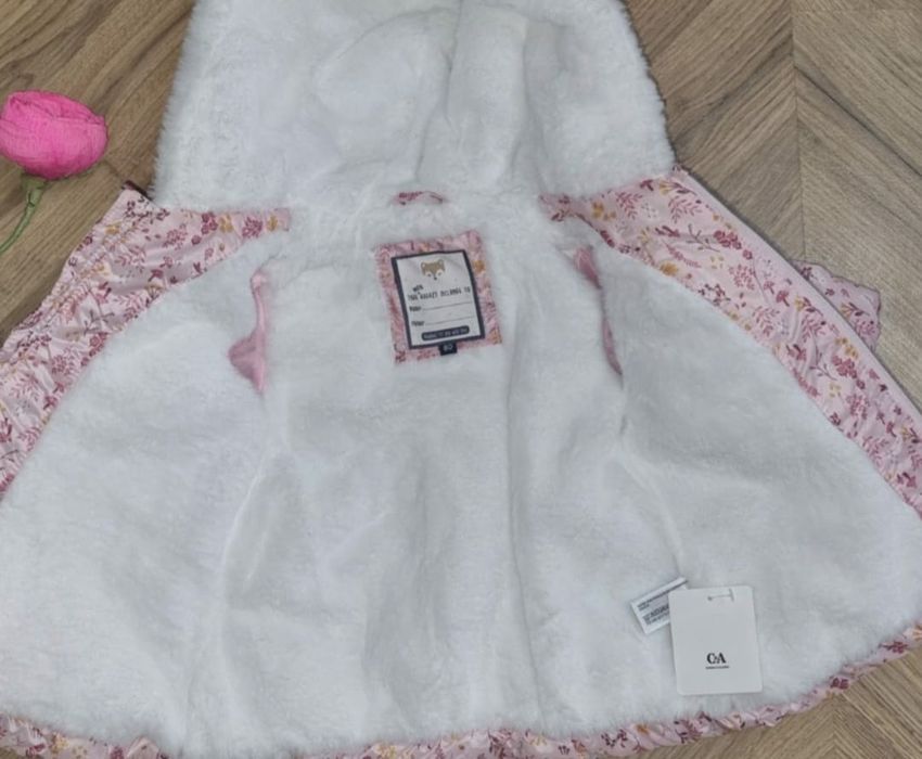 Geaca iarna C&A,fetite,noua ,mar 80