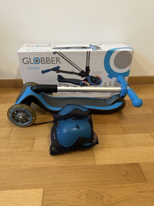Trotineta copii Globber cu 3 roti si lumini LED + set cotiere si genunchiere