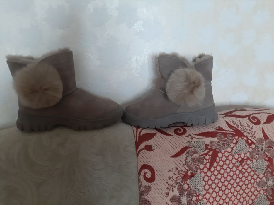 Уги новые 38 размер очень теплые