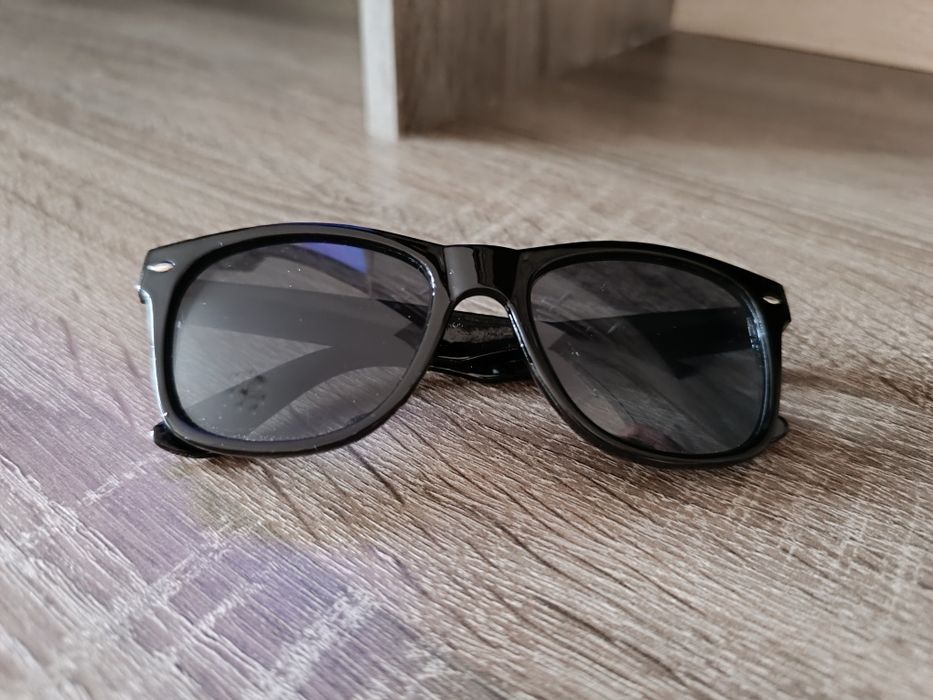 Детские солнцезащитные очки