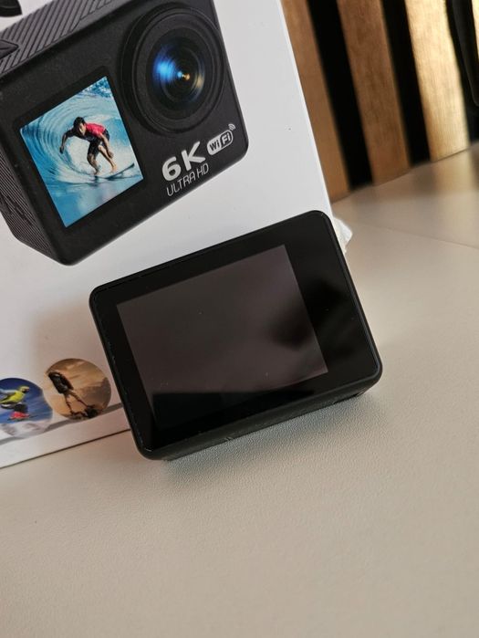 Vând camera de filmat