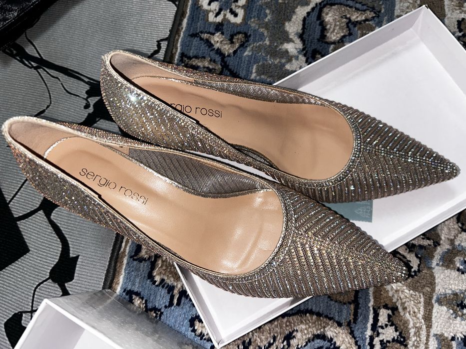 Туфли золотистые