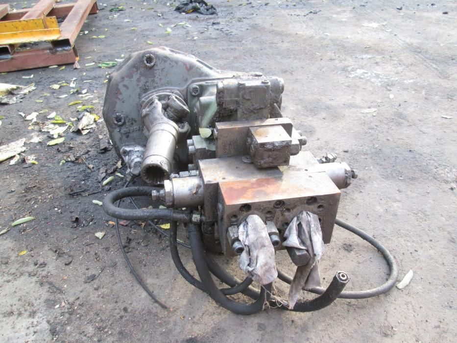 Reductor de excavator Atlas