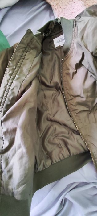 Дрехи момче 134 размер, якета ,панталон , суичъри