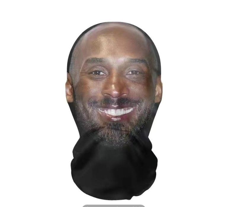 Реалистичная маска на лицо