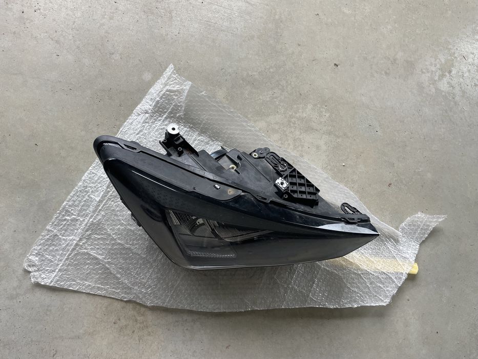 Seat leon fr предна броня;Led фар; сеат леон