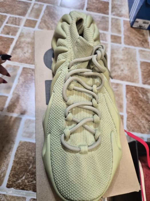 Adidași Yezzy 450 Crocodil