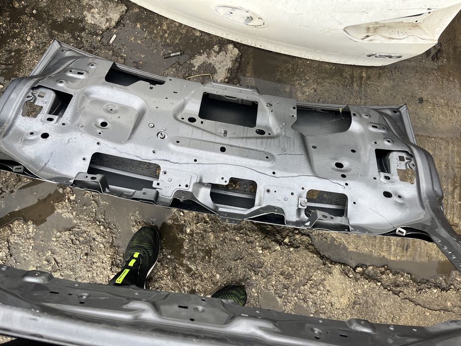 Капак,багажник,врата Land Rover Discovery Sport