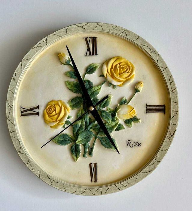 Винтидж стенен часовник