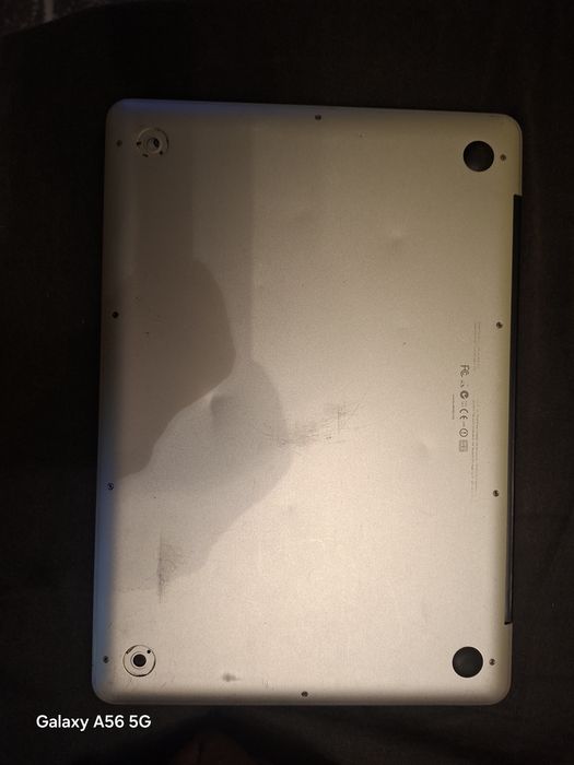 Vand  laptop macbook pro
