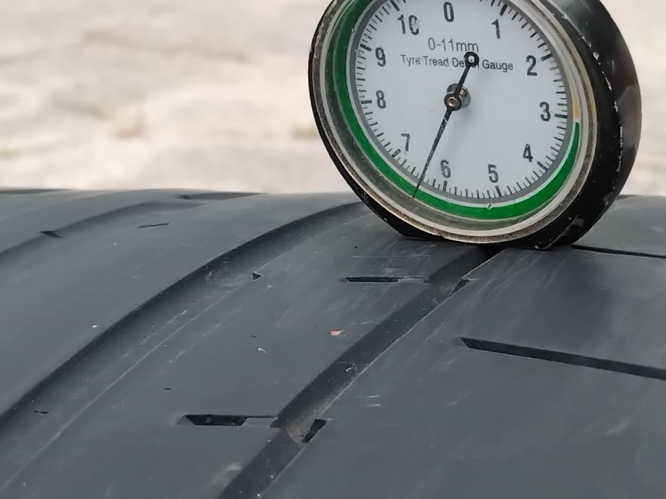 Гуми 315 40 21 Континентал Continental 2 броя - нов внос. Не са нови! Посочената цена е за един брой гума. Без коментар на цената.