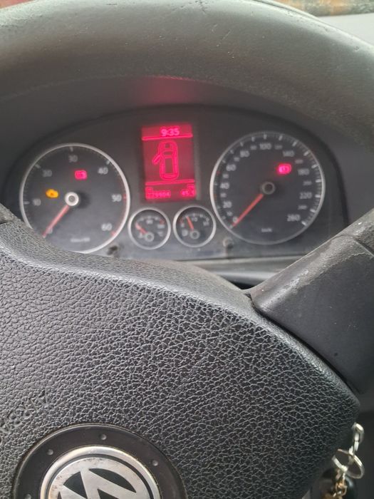 VOLKSWAGEN Touran 2008 — imagine 4