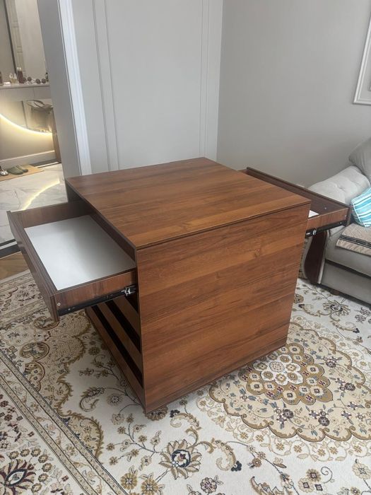 Комод. Мебель для дома