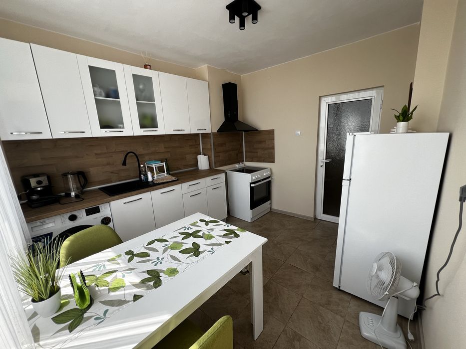 Дава се под наем Двустаен апартамент в с. Близнаци, Област Варна - 63 кв.м за 357 € - Снимка #3