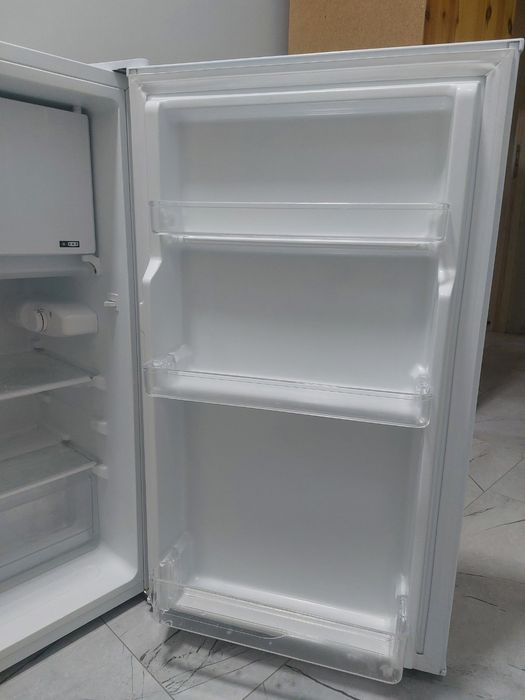 Хладилник Arielli