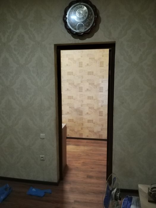 Кора сув 6 да кичкина 1 хонали квартира сотилади