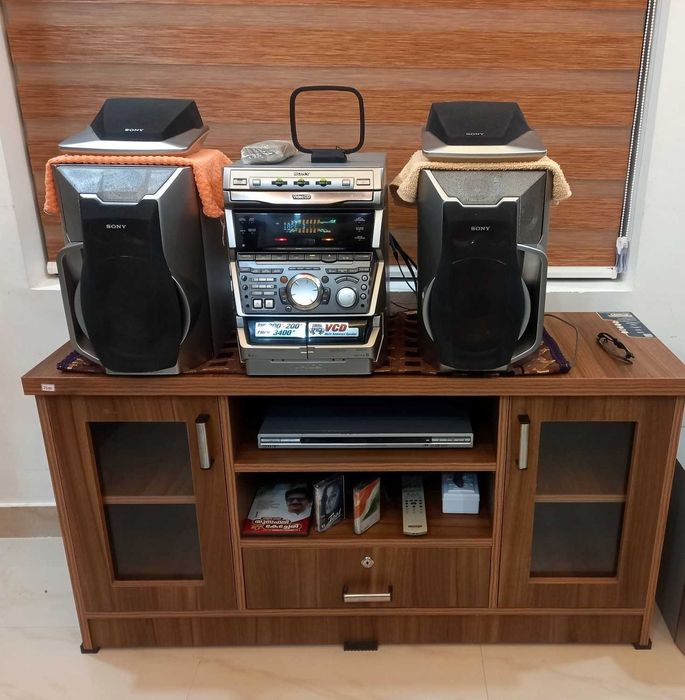 Музыкальный центр Sony