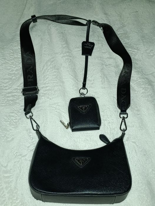 Продам сумочку прада