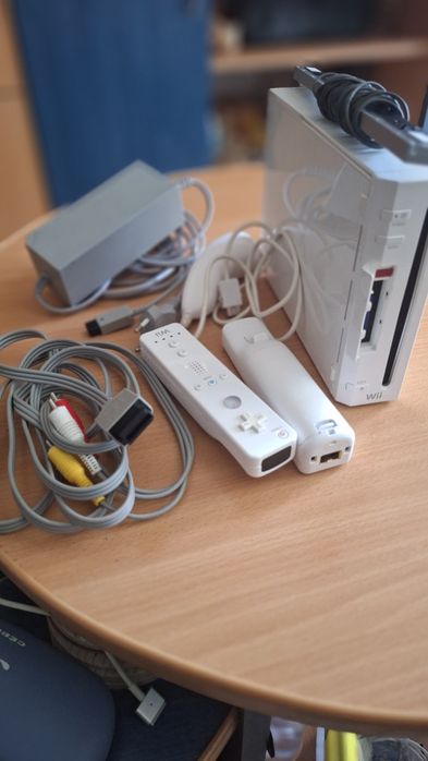 Consola Nintendo WII de vanzare citeste anuntul