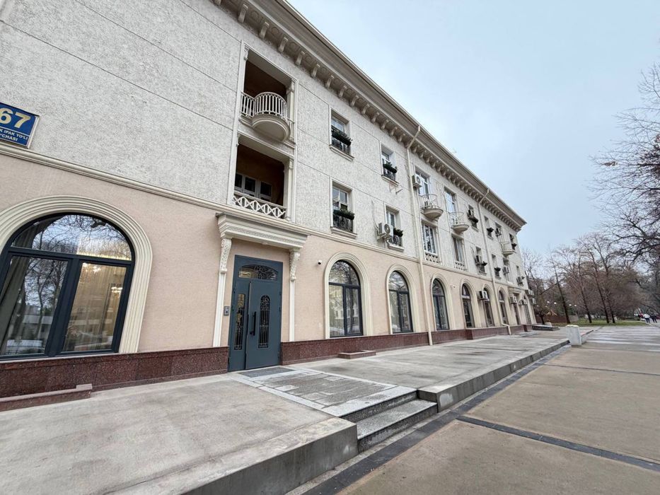 Сдается офис в м.Буюк Ипак Йули СВОЯ!