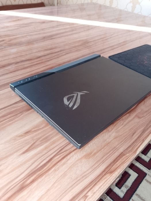 Asus rog strix g513