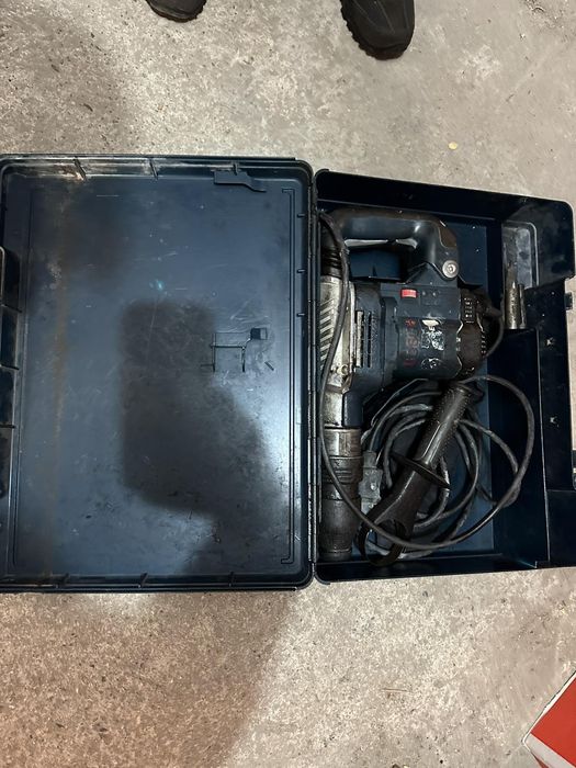 Bosch Pro Къртач