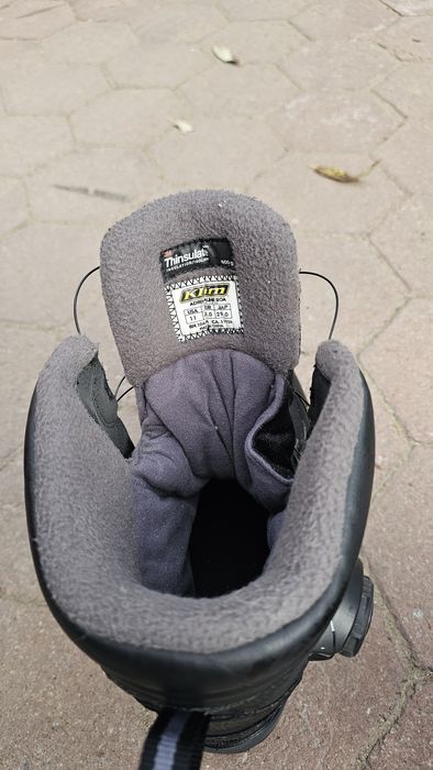 Продам ботинки для снегохода Klim