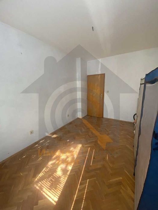 Продава се Тристаен апартамент в София, Лозенец - 76 кв.м за 4474 €/кв.м - Снимка #1