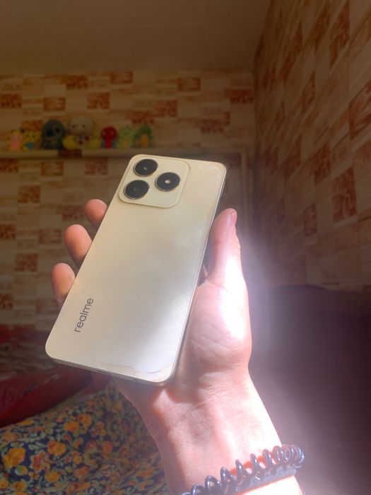 Realme c61 128гб
