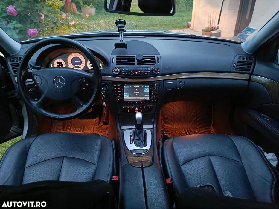 Mercedes E 270, 2005, automată