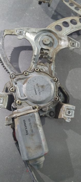 Стекло подъемник