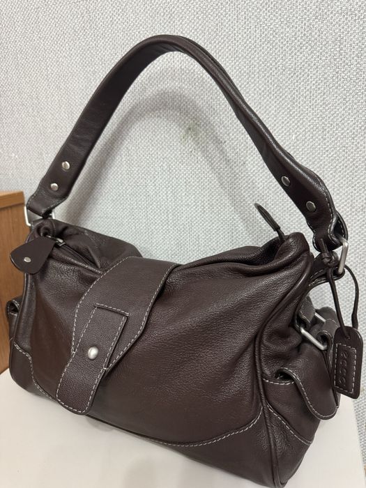 Сумку женскую кожаную ecco продам