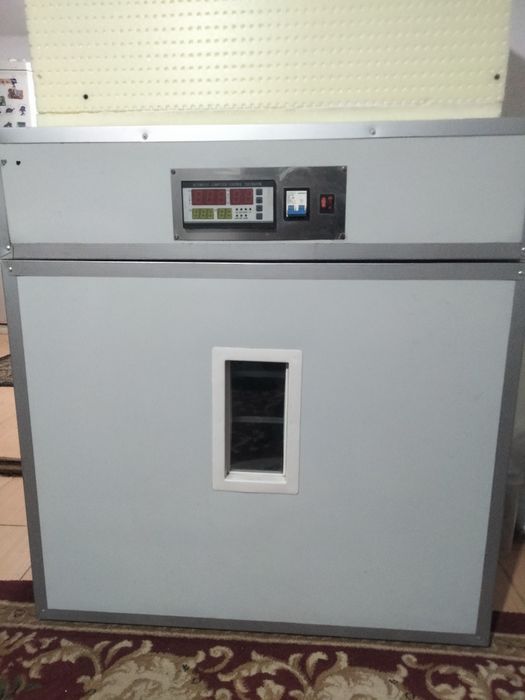 Продам инкубатор