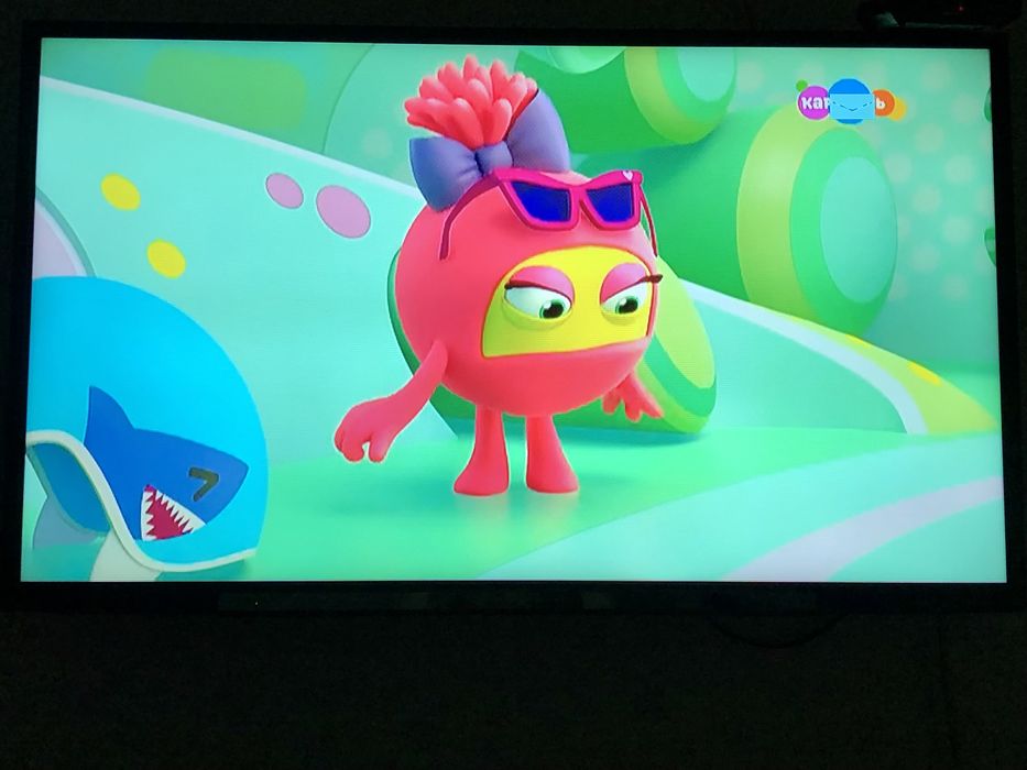 Телевизор Sony bravia 25000т