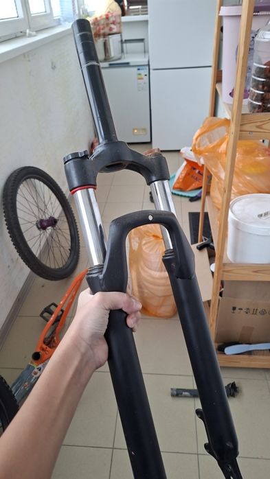 Продам вилку от EREC M8