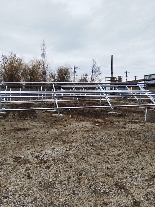 Sistem complet de montaj la sol pentru 10 panouri fotovoltaice